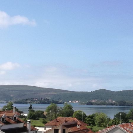 Milosavljevic Apartments Tivat Dış mekan fotoğraf