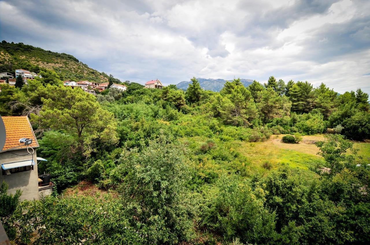 Milosavljevic Apartments Tivat Dış mekan fotoğraf