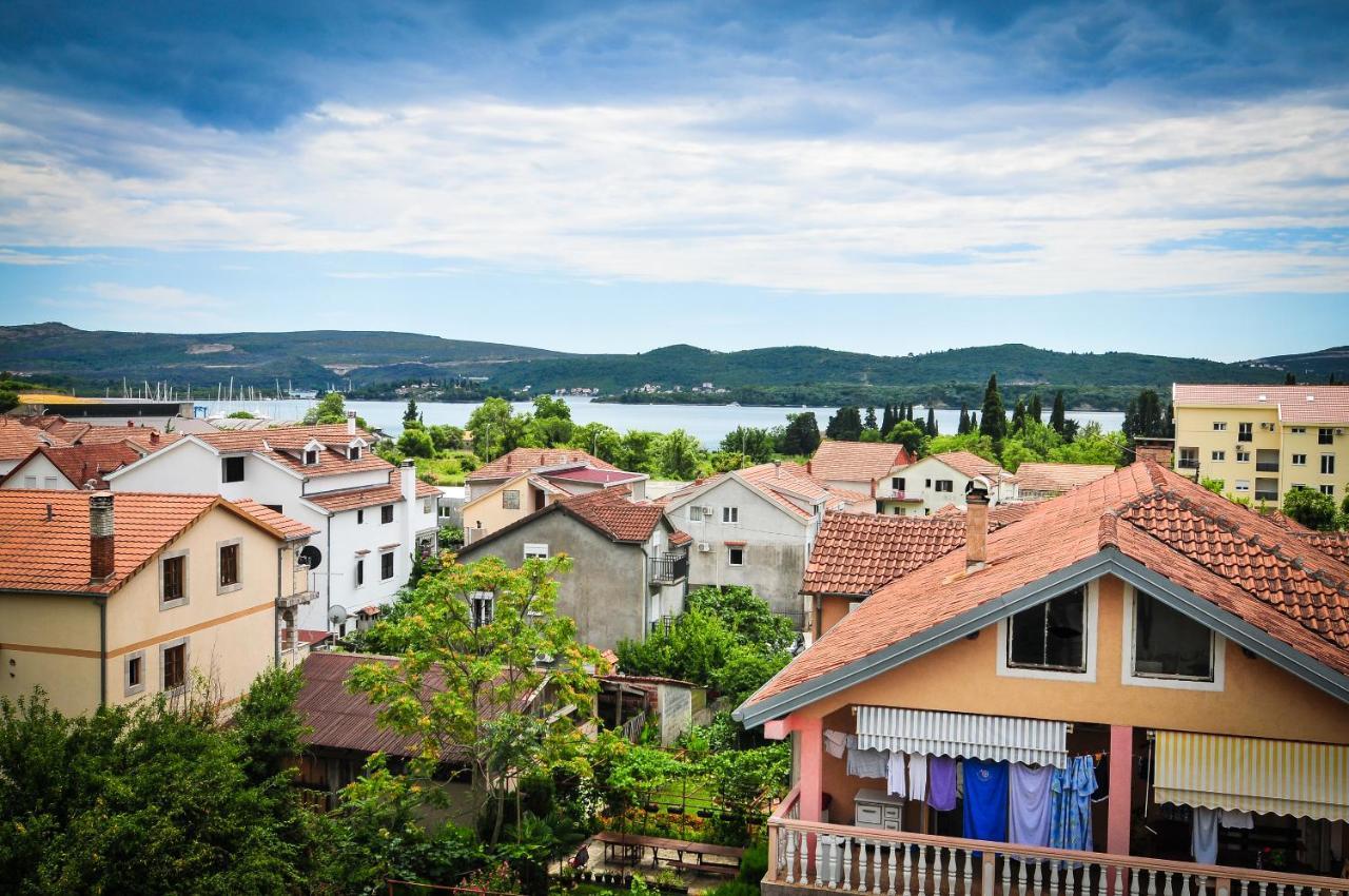 Milosavljevic Apartments Tivat Dış mekan fotoğraf