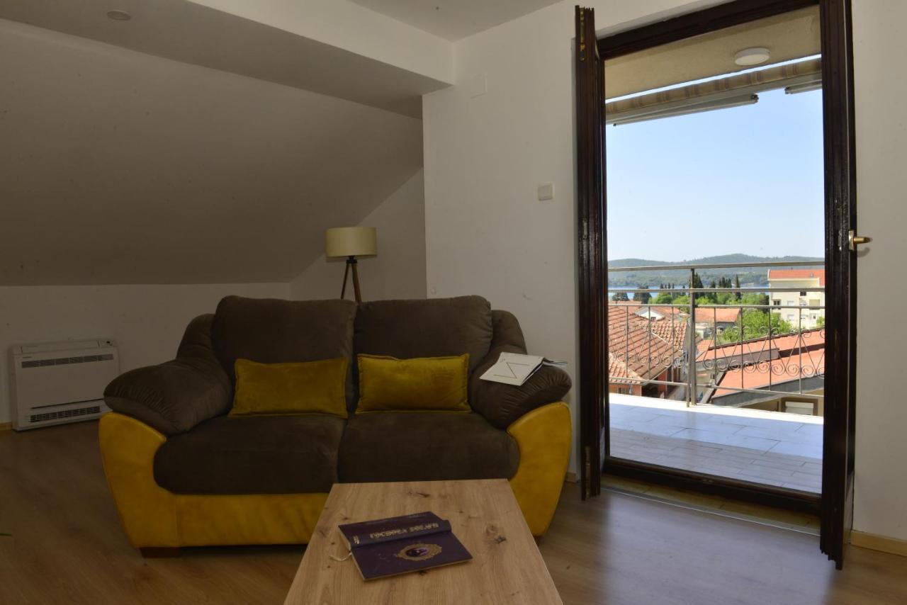 Milosavljevic Apartments Tivat Dış mekan fotoğraf