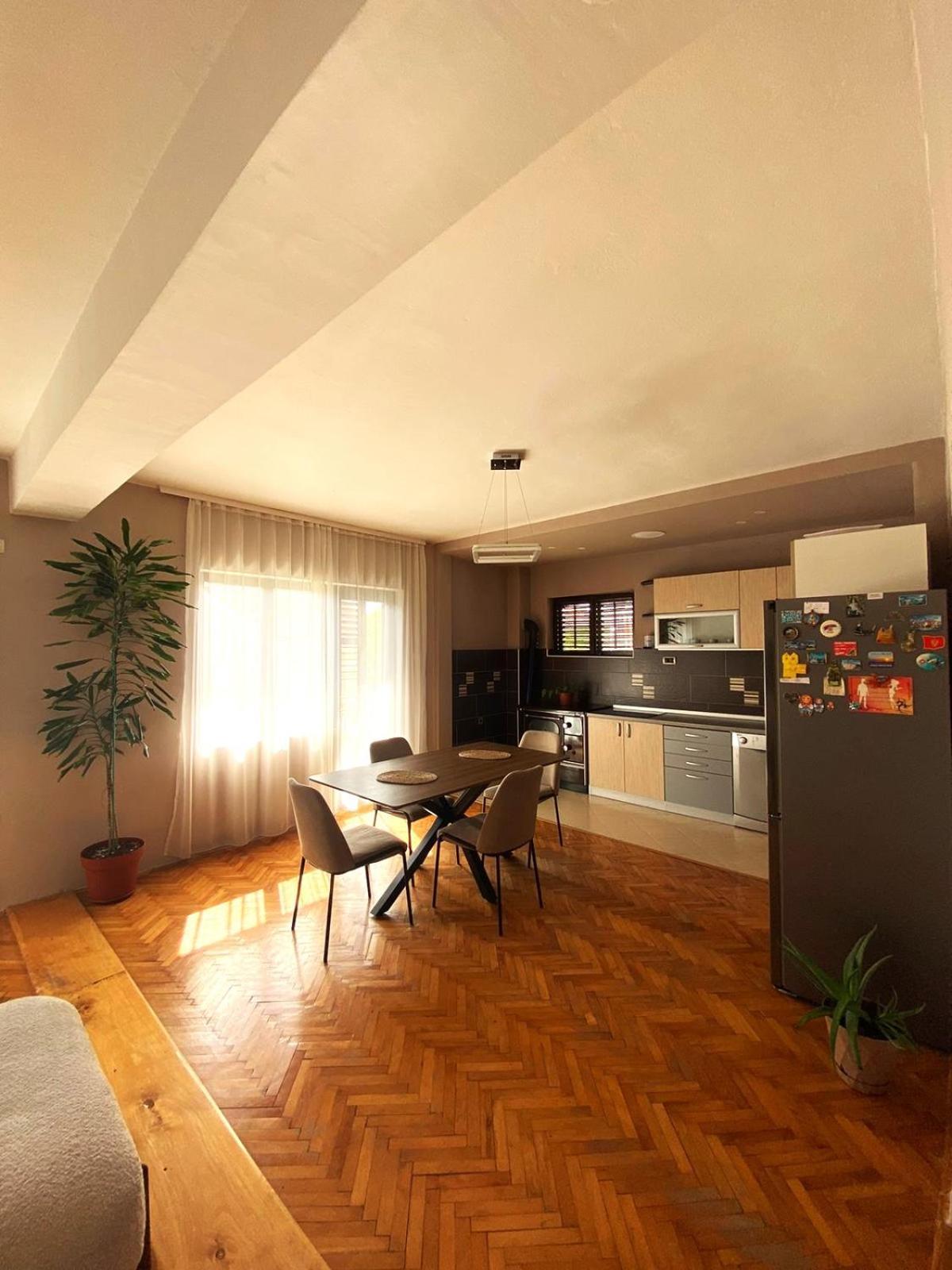 Milosavljevic Apartments Tivat Dış mekan fotoğraf