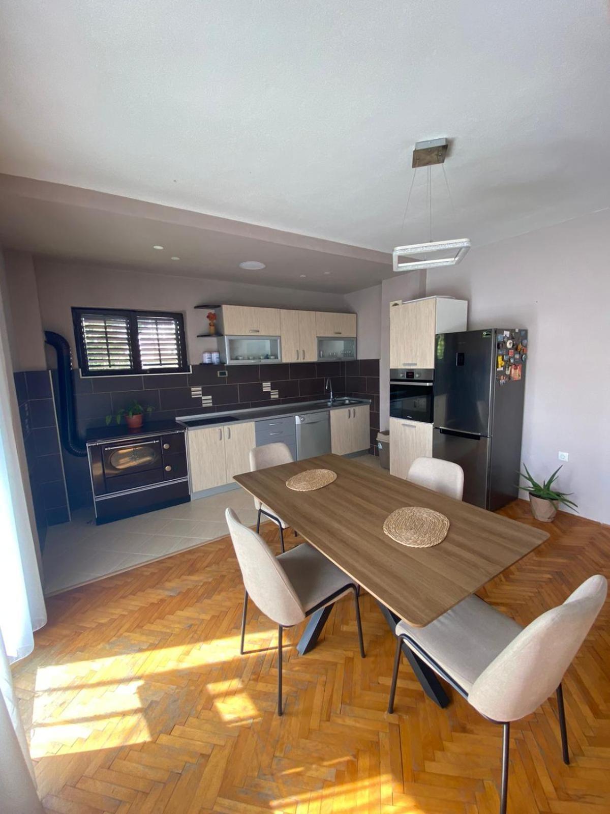 Milosavljevic Apartments Tivat Dış mekan fotoğraf